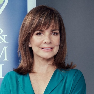 JULIA SIMPSON