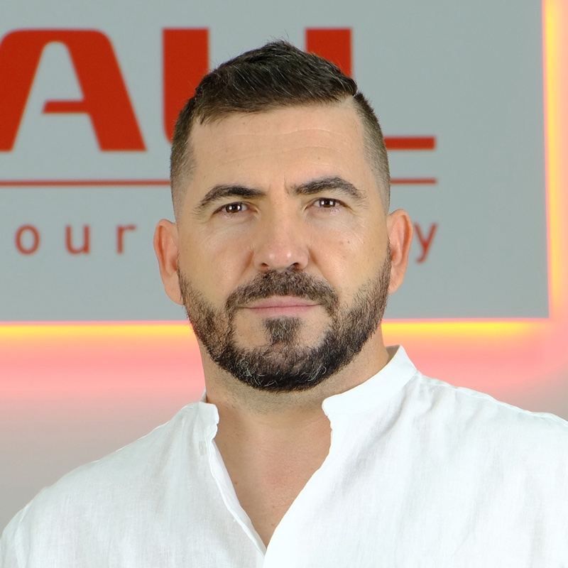 MANUEL MARIN
